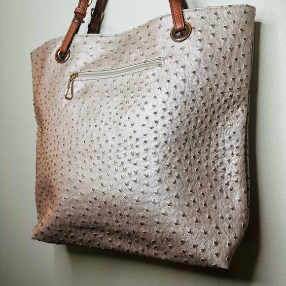 SCARLETON Rose Pink Synthetic Faux Ostritch Leather Brown Handles Zipper Bag - Picture 2 of 12